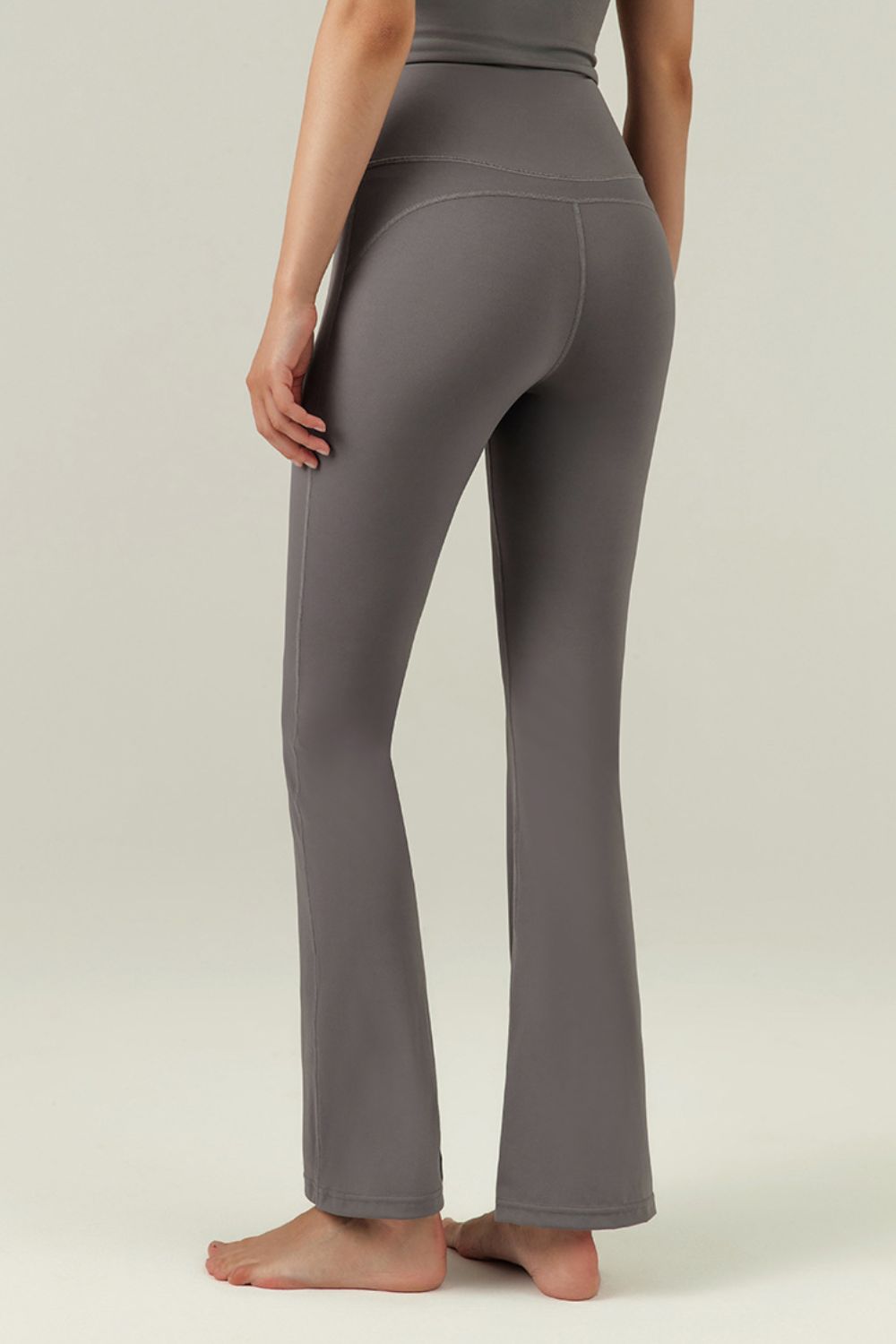 CASSANDRA Seam Flare Pants