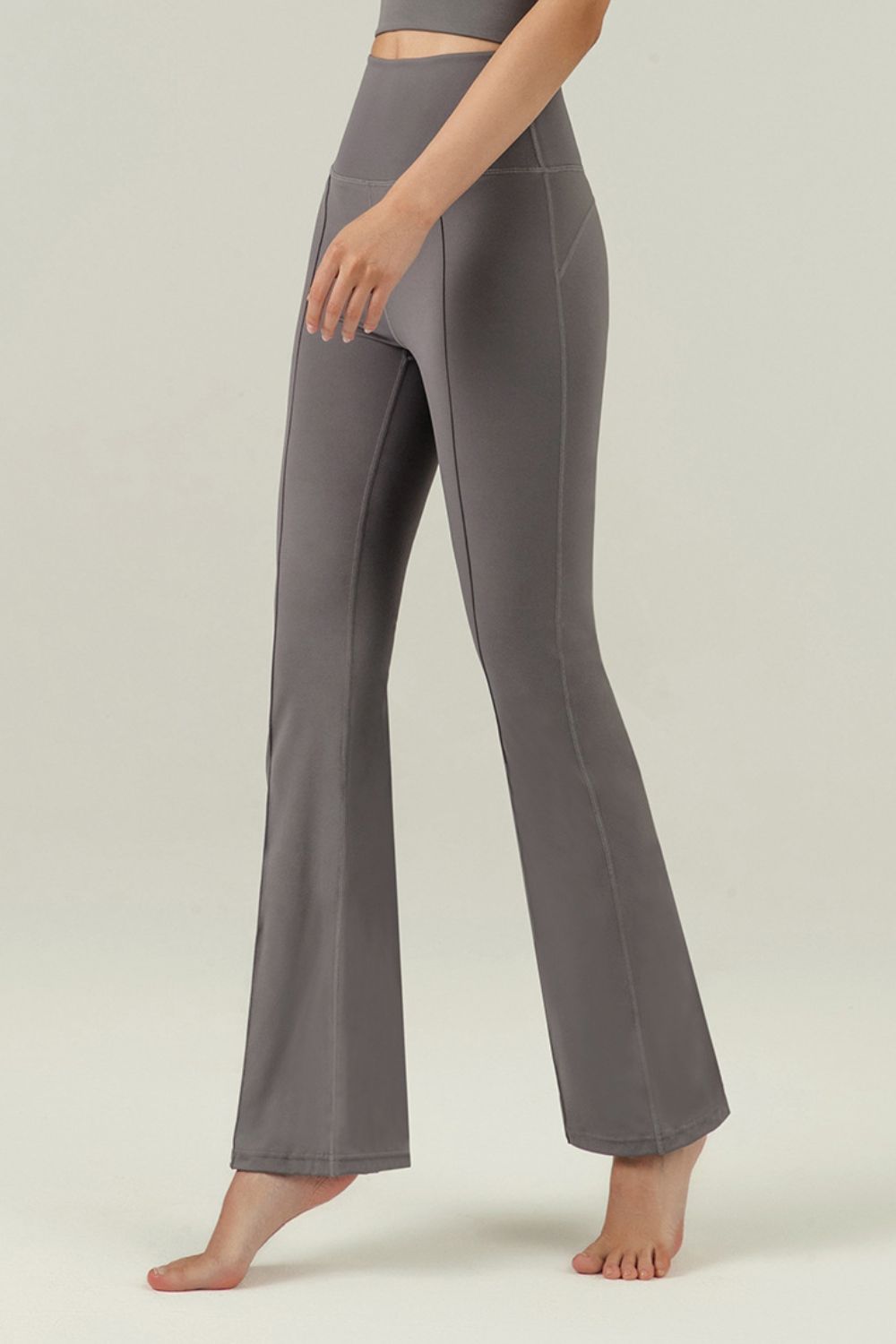 CASSANDRA Seam Flare Pants