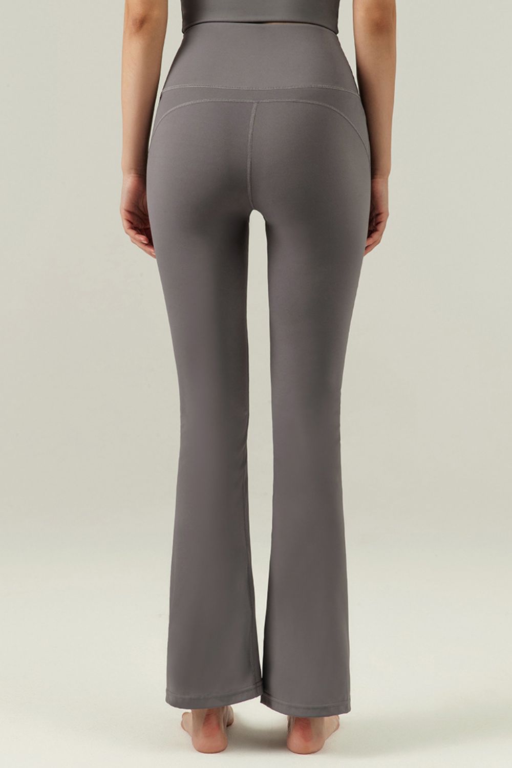 CASSANDRA Seam Flare Pants